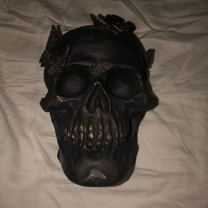 Black and gold butterfly room decor skull